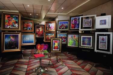 NCL Pride of America SoHo Art Gallery, Credit - Olivier Koning.jpeg